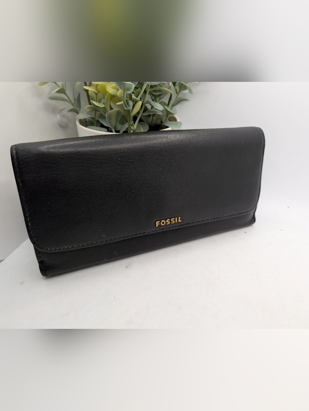 Fossil Classic Black Leather Long Snap Wallet